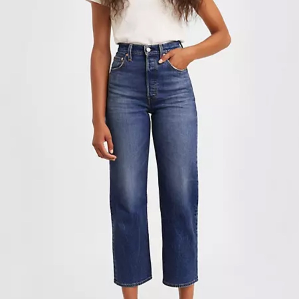 Levi’s Ribcage straight ankle jeans